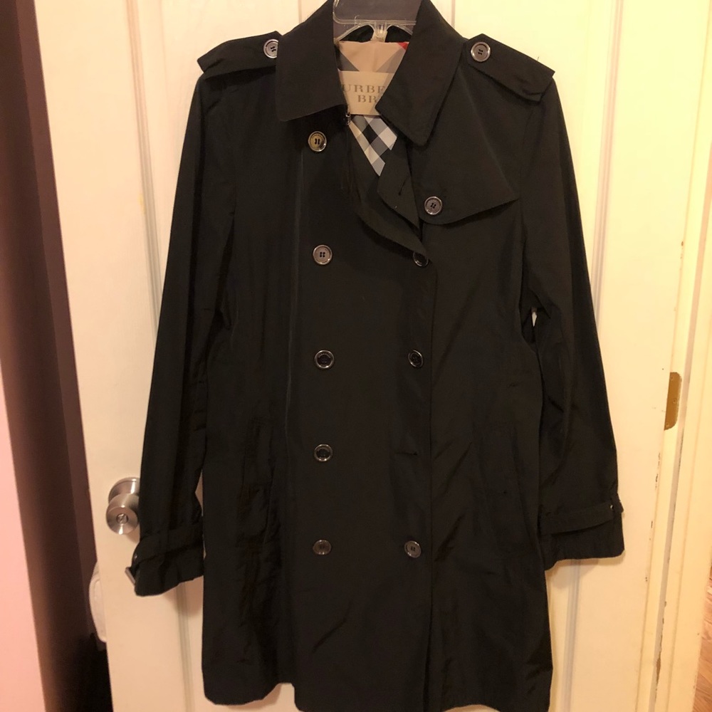 Burberry short black trench